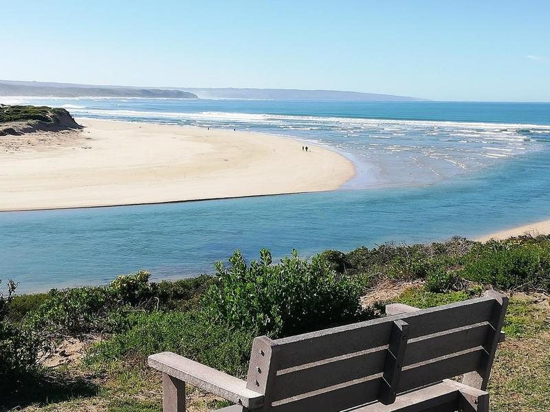 1 Bedroom Property for Sale in Stilbaai Wes Western Cape